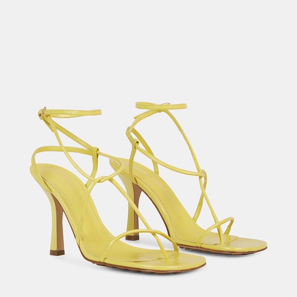 Barely There Strappy Sandals by Bottega Veneta - Picture 2 of 12